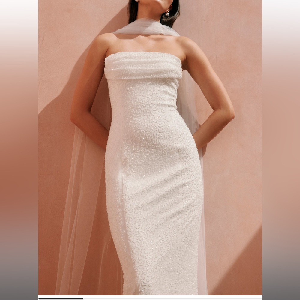 Lulu's Elegant White Midi Dress